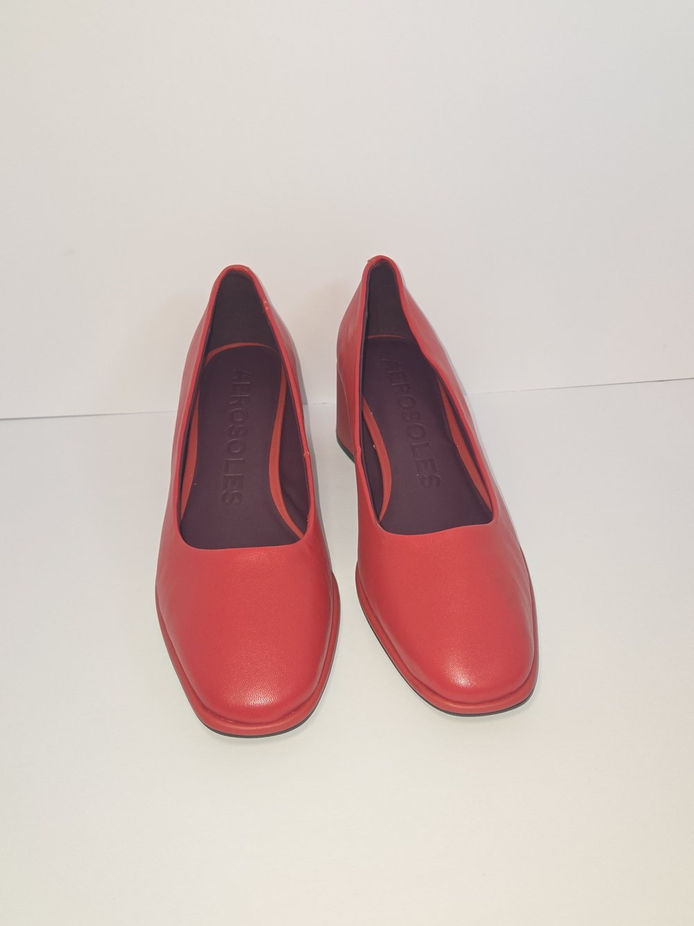 Aerosoles Alae Red Leather Slip-On Block Heeled Pumps Size 10